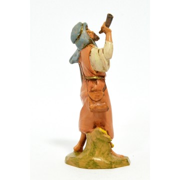 Statua Uomo con Corno...