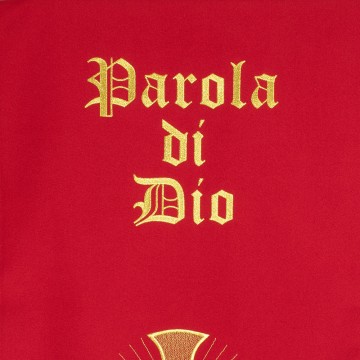Coprileggio Rosso Ricamo...