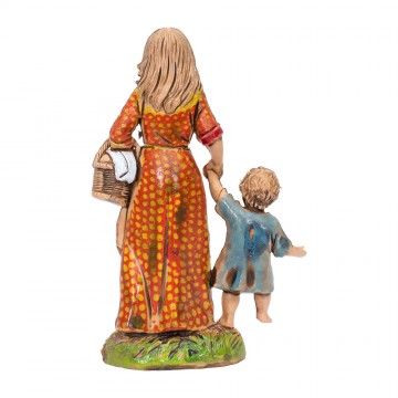 Donna con Bambino e Cestino