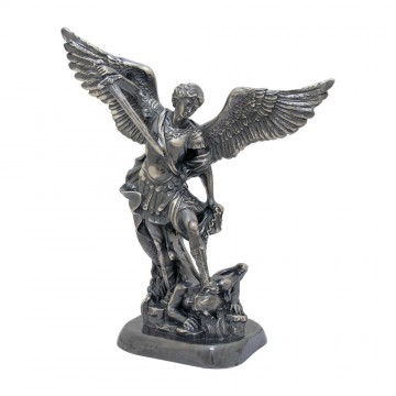 Statua San Michele...