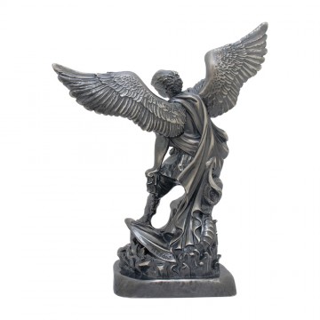 Statua San Michele...