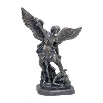 Statua San Michele...
