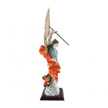Statua San Michele in...