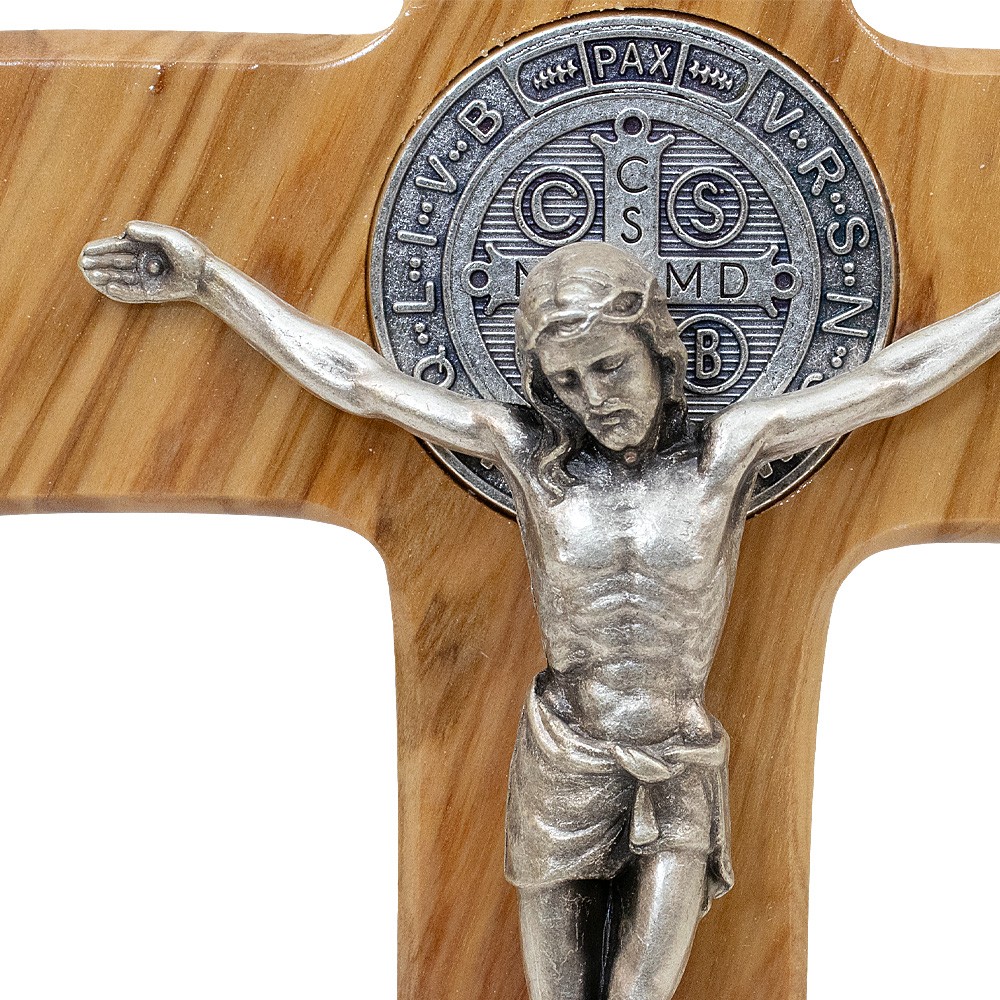 Croce San Benedetto con... Croce San Benedetto con...