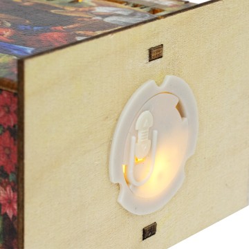 Casetta con Natività e Luci