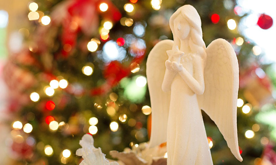 Significato Dei Regali Di Natale.Regalo Religioso A Natale Ecco 10 Idee Originali Blog Di Myriam Arte Sacra