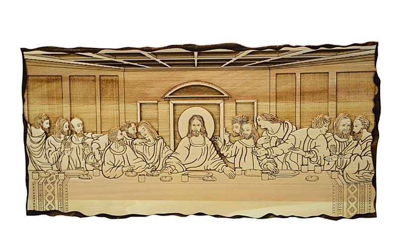 Ultima cena in legno, lavorata a laser e rifinita con cura in ogni particolare.