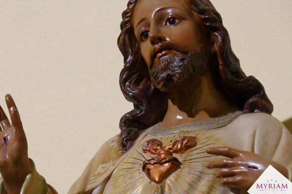 Il sacro cuore di Gesù: storia e preghiere