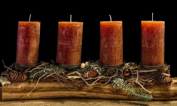 Candele natalizie sacre per un Natale speciale